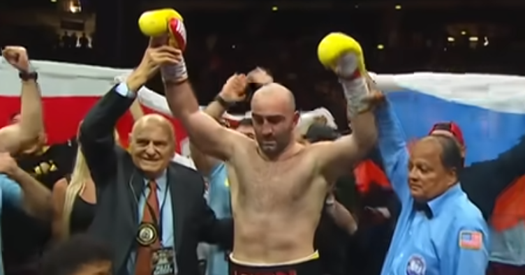 มูรัต กัสซิเยฟ สนใจชกกับ เดเร็ก ชิโซรา ที่อังกฤษ