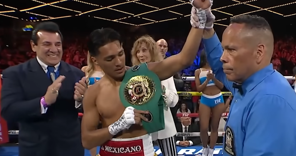 2025 Ring Awards: เอมิเลียโน วาร์กัส คว้ารางวัล ดาวรุ่งแห่งปี(Prospect of the Year)