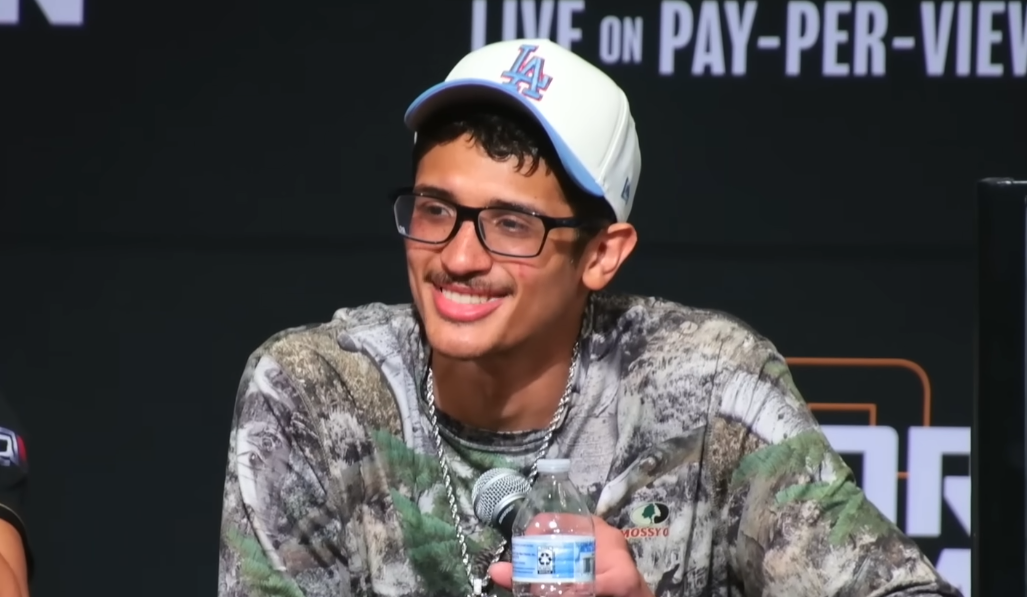 เซบาสเตียน ฟุนโดรา ทุกคนต้องเป็นฝ่ายมาหาผม