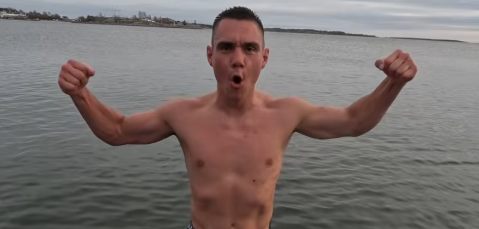 ทิม ซูย์: ไฟแห่งความดุดันยังลุกโชน ขณะไฟต์กับ เออร์รอล สเปนซ์ ใกล้เข้ามา