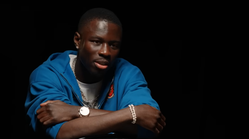 ริชาร์ดสัน ฮิทชินส์ สละแชมป์ เตรียมขึ้นชกรุ่นเวลเตอร์เวต